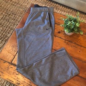 Nike therms-fit athletic pant